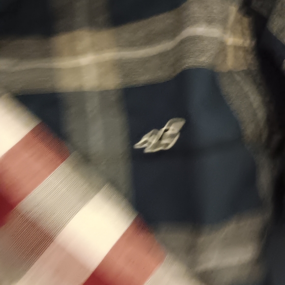 Hollister men's Small button up - Picture 3 of 3